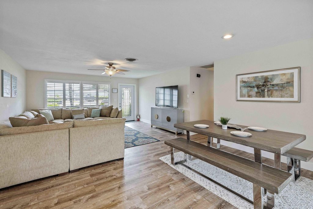 Photo of 655 Kingfish Place, North Palm Beach, FL 33408 (MLS # R11126558)