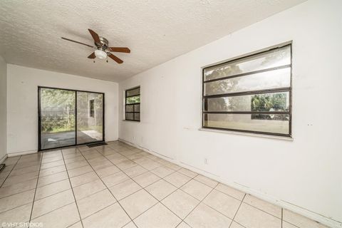 A home in Port St Lucie