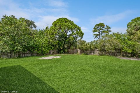 A home in Port St Lucie