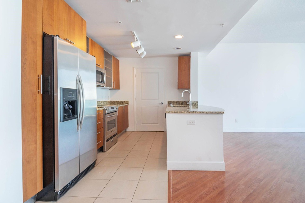 Ocean Marine Yacht Club - Residential