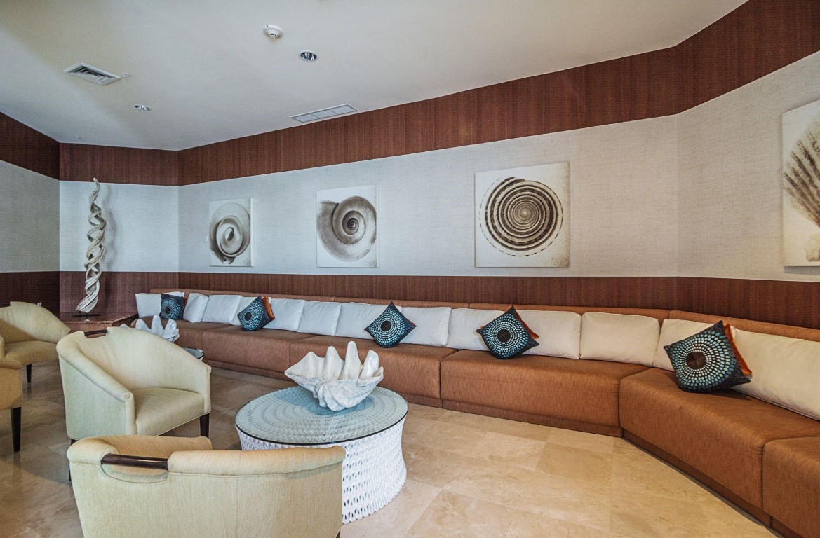 Ocean Marine Yacht Club - Residential