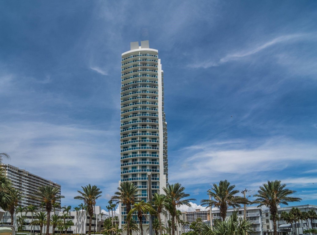 Ocean Marine Yacht Club - Residential