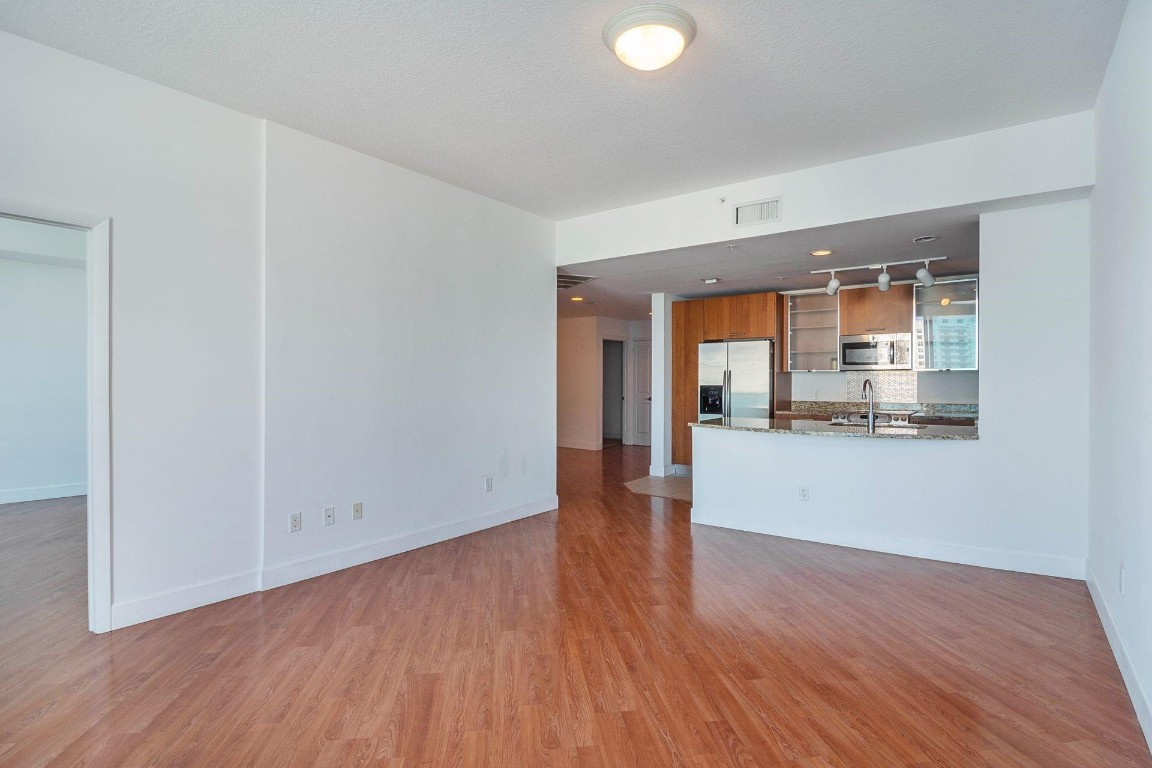 Ocean Marine Yacht Club - Residential