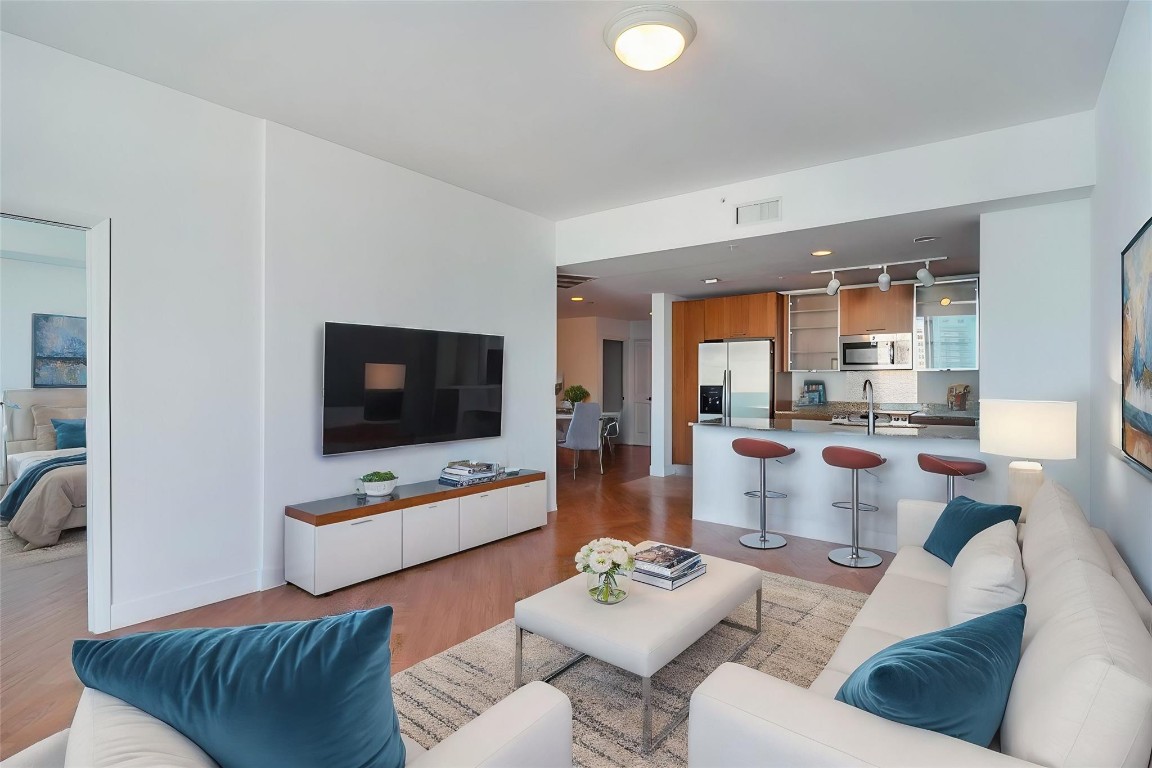 Ocean Marine Yacht Club - Residential