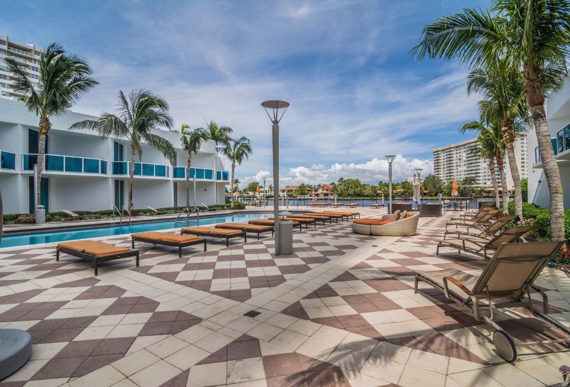 Ocean Marine Yacht Club - Residential