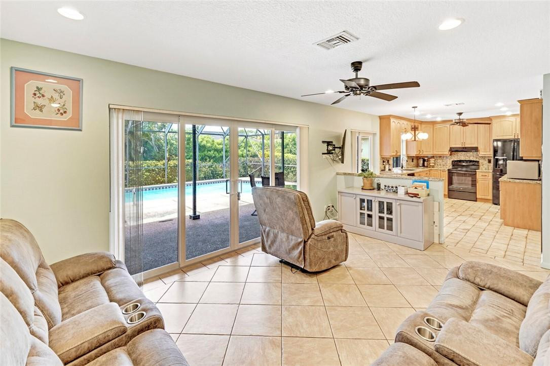 Ramblewood South 78-19 B - Residential