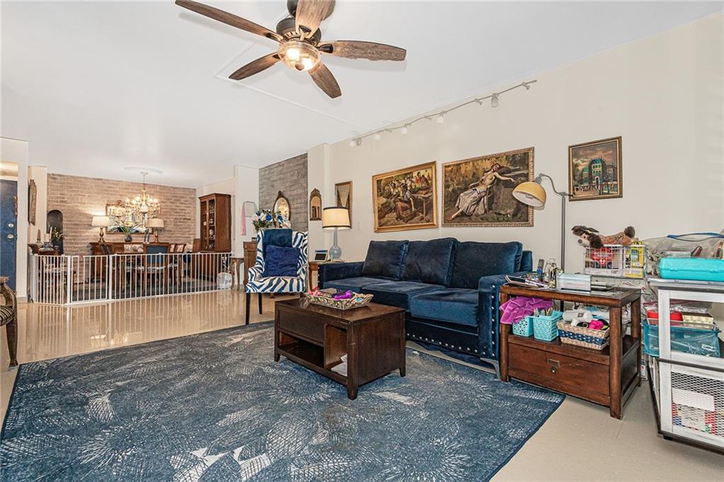 GRANDVIEW AT EMERALD HILL - Residential
