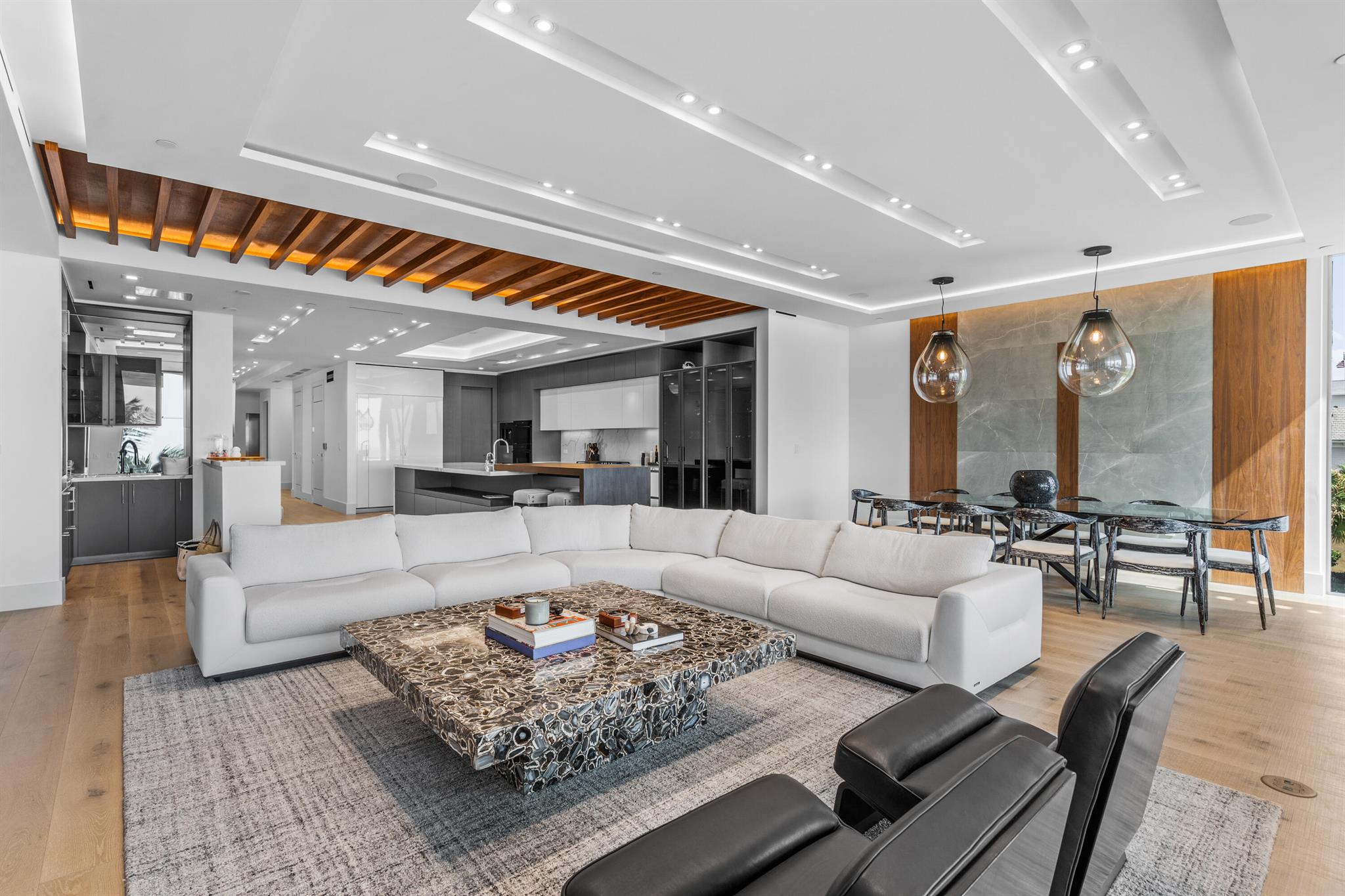 OCEAN DELRAY CONDO - Residential