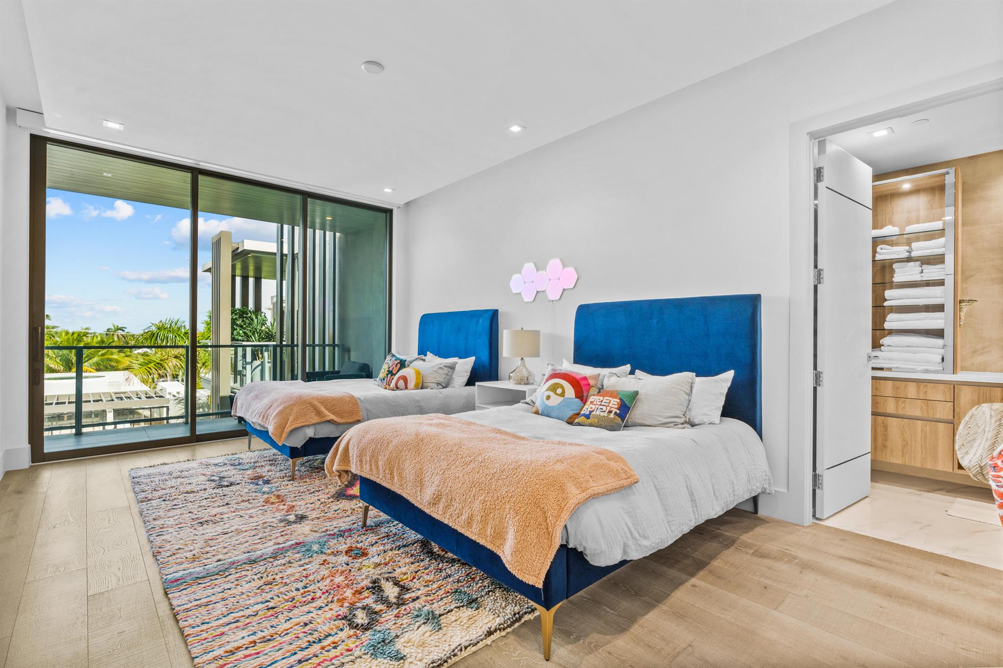 OCEAN DELRAY CONDO - Residential