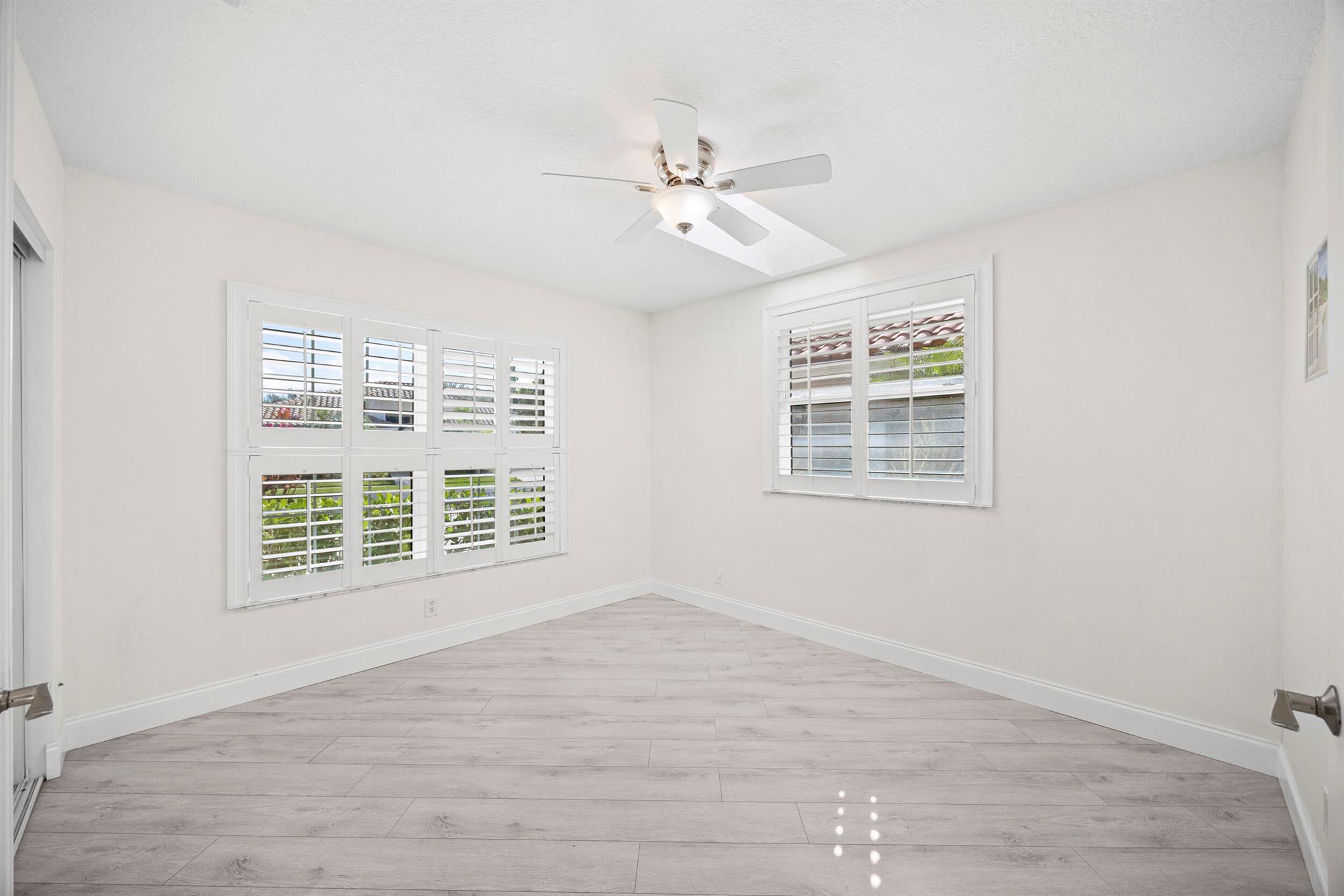 PGA RESORT COMMUNITY OF E - Residential