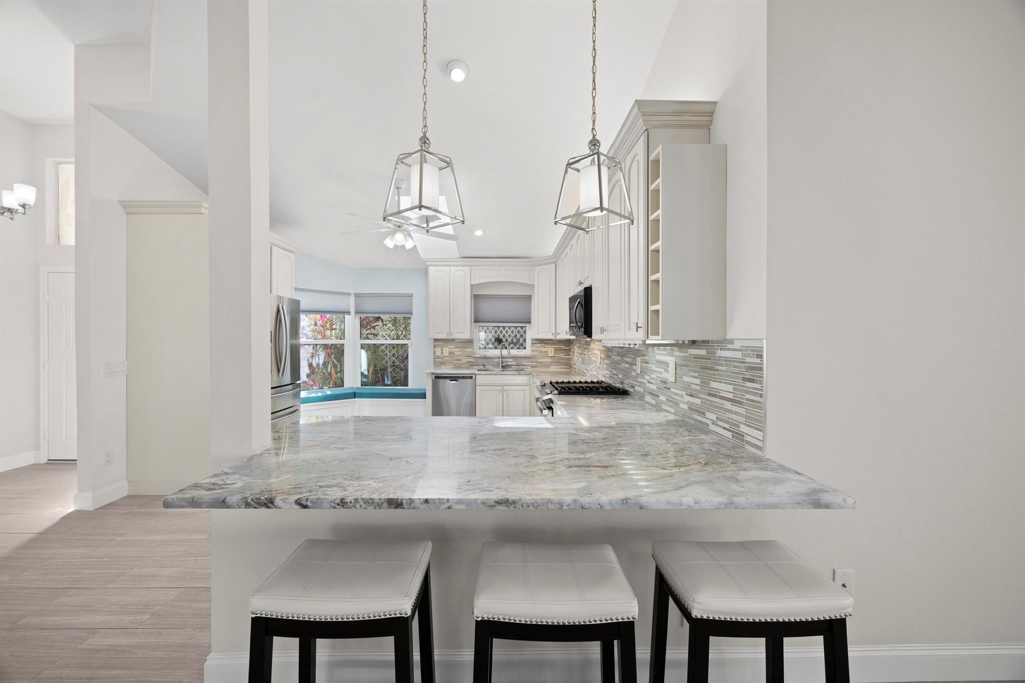 PGA RESORT COMMUNITY OF E - Residential