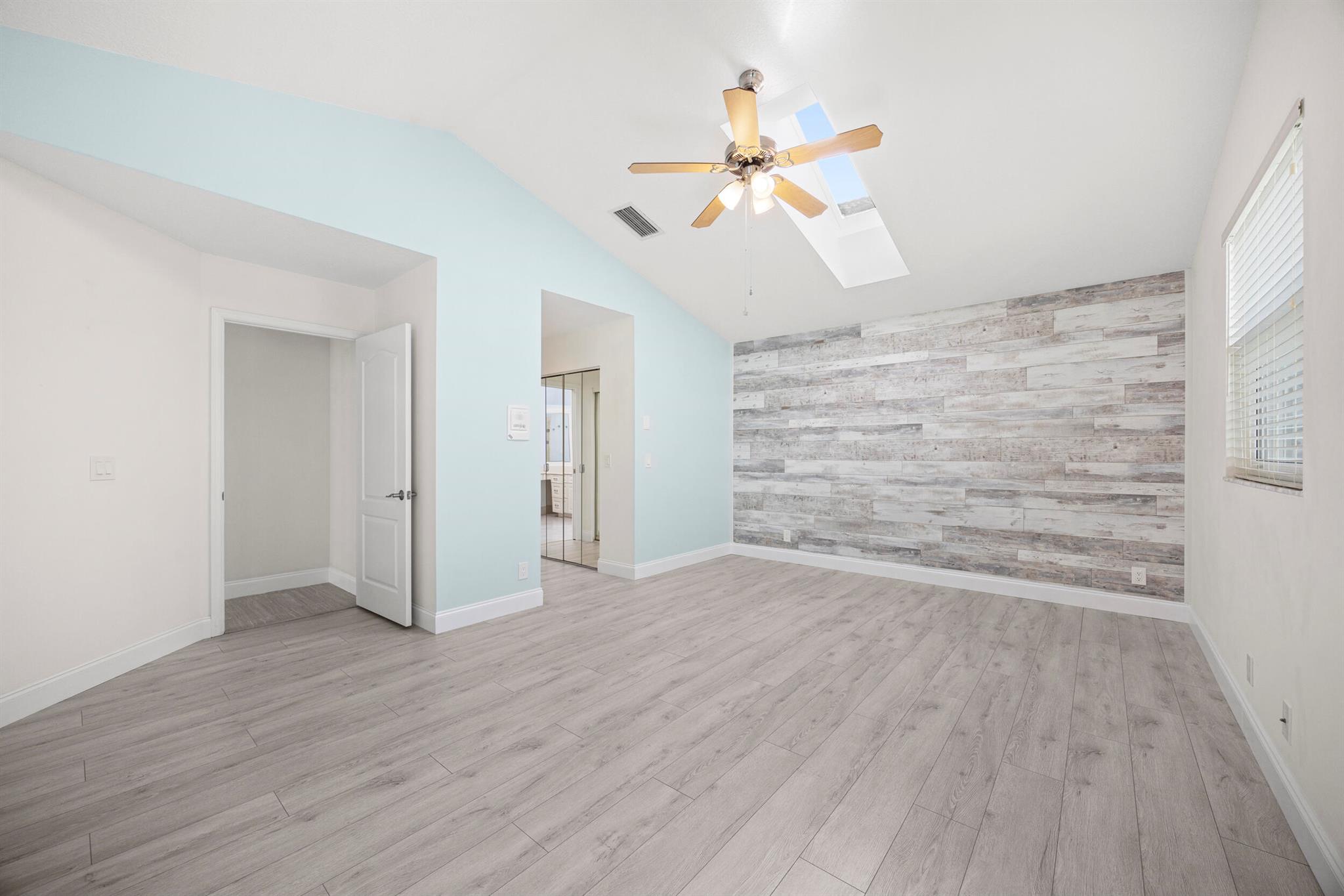 PGA RESORT COMMUNITY OF E - Residential