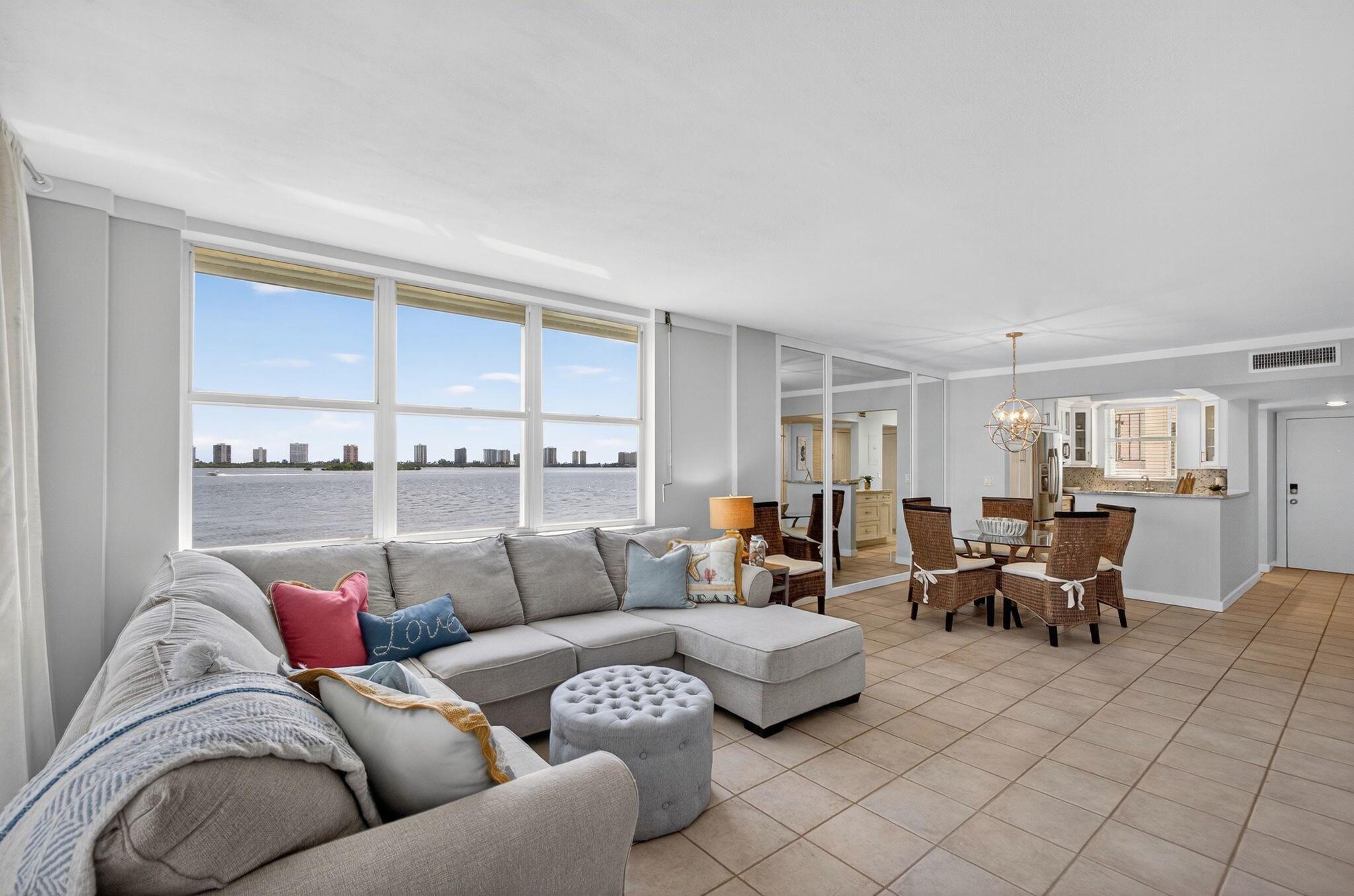 Paradise Harbour Condo - Residential