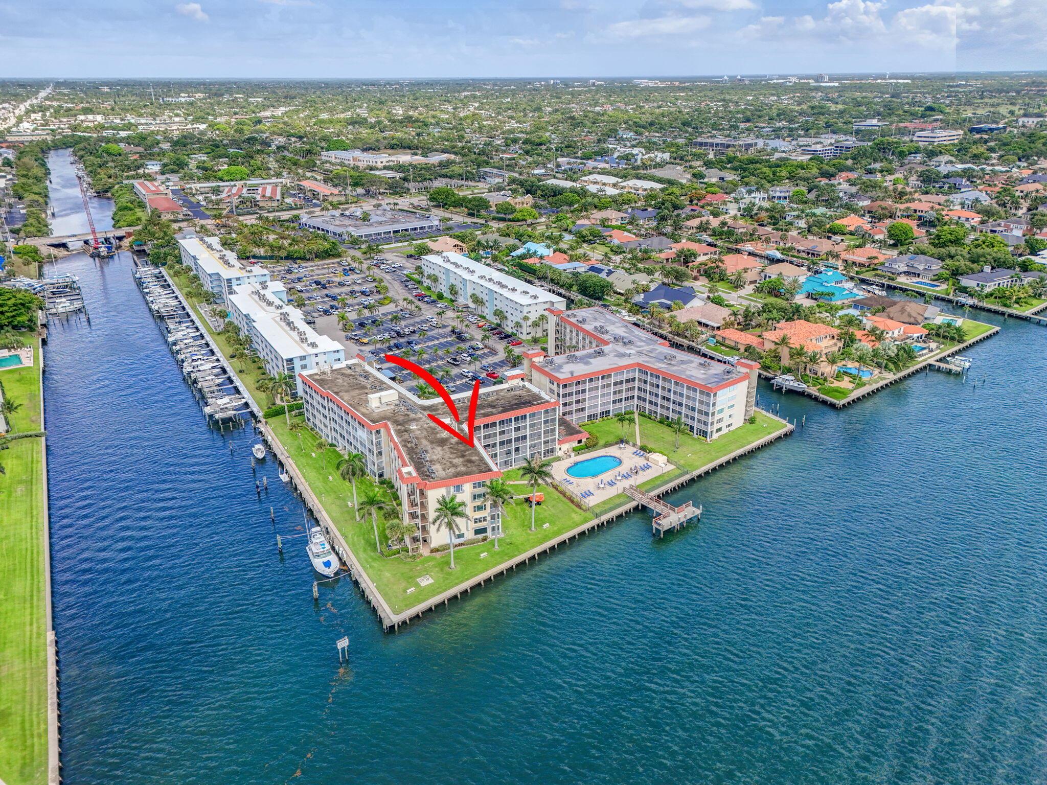 Paradise Harbour Condo - Residential