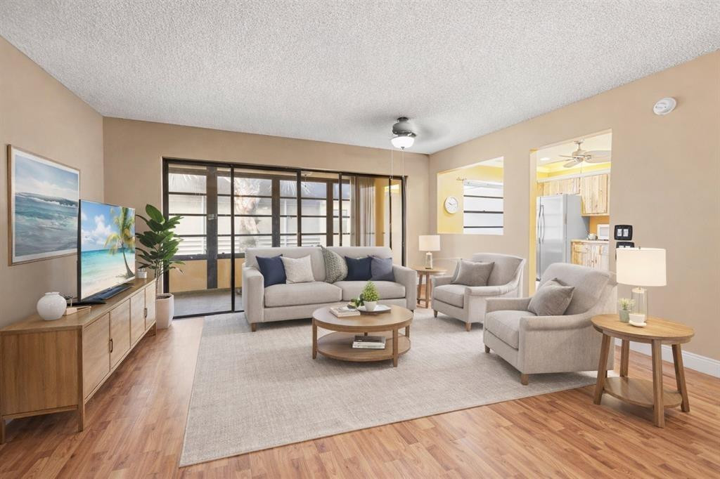 KINGS POINT - Residential