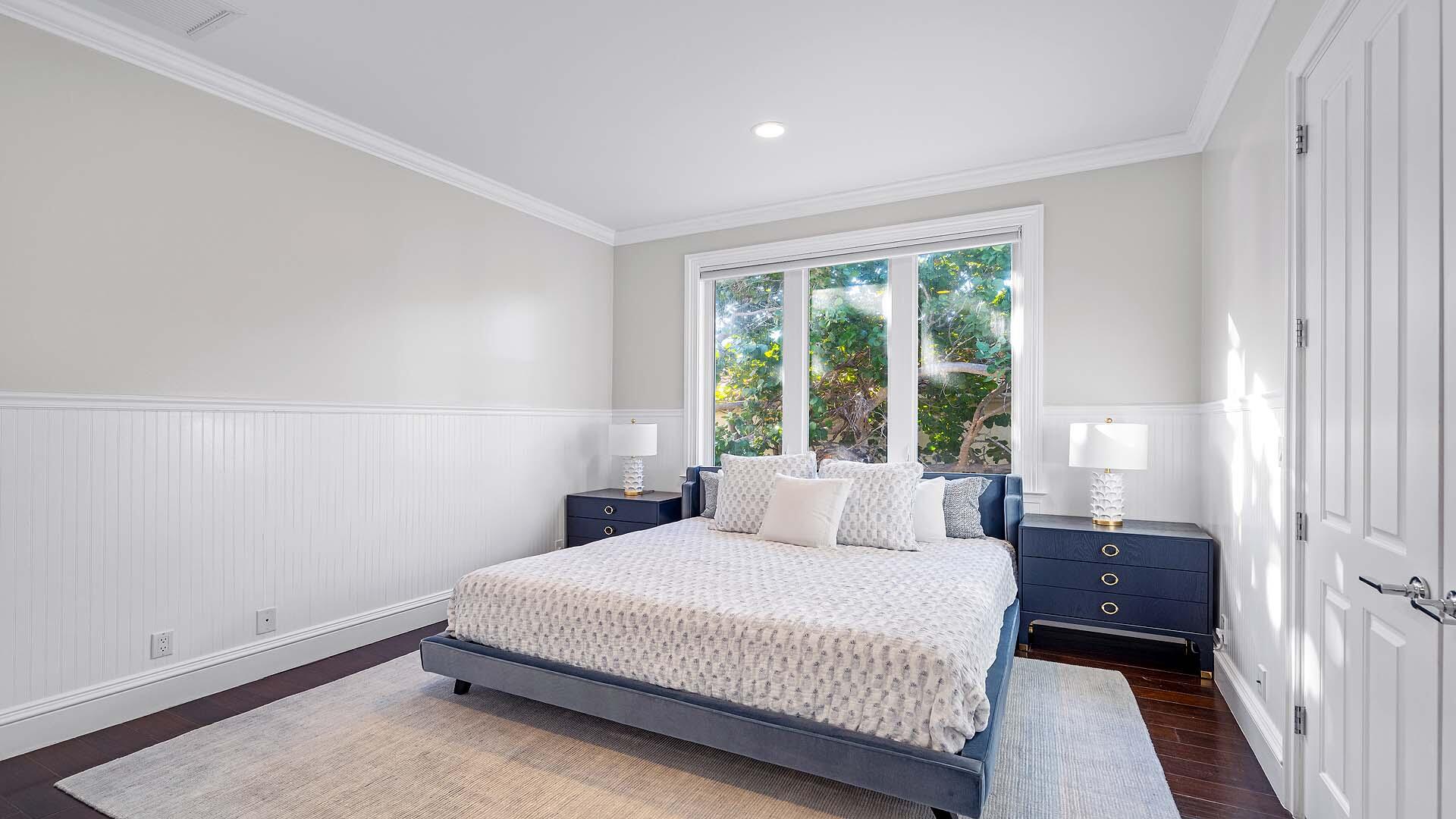 PALM BEACH SHORE ACRES - Residential