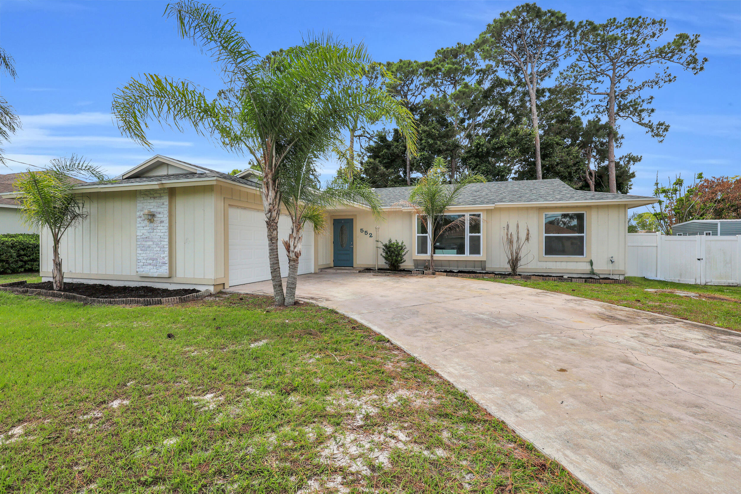 PORT ST LUCIE SECTION 4 - Residential