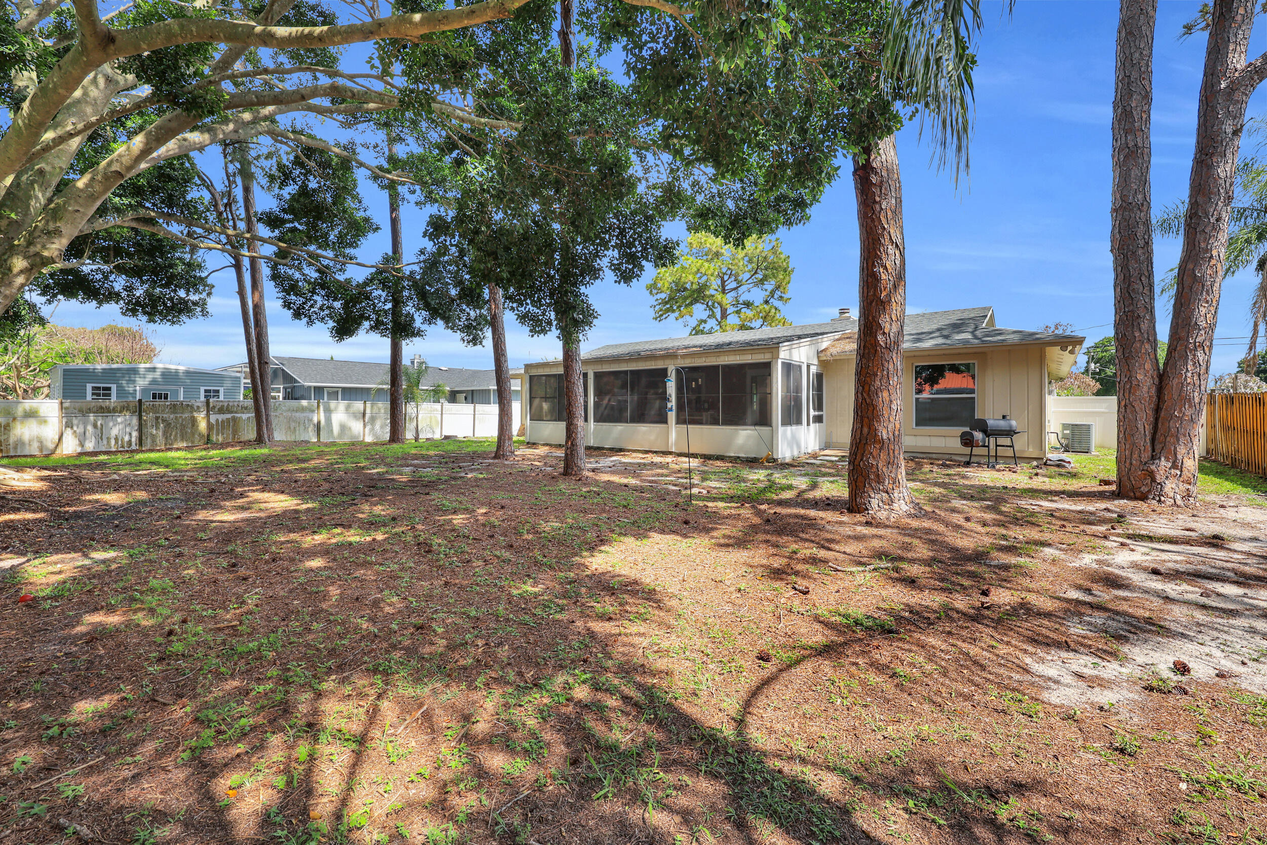 PORT ST LUCIE SECTION 4 - Residential