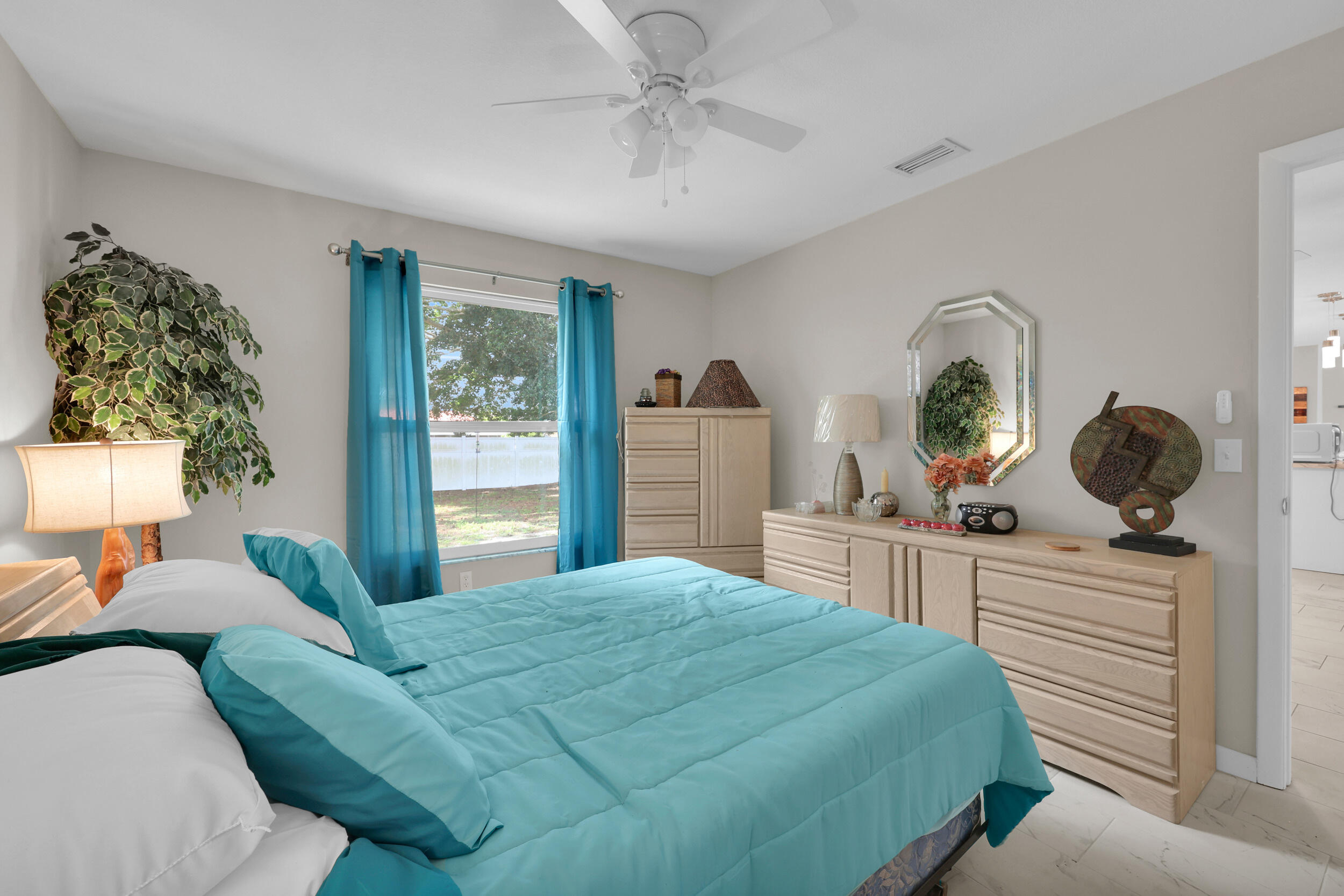 PORT ST LUCIE SECTION 4 - Residential