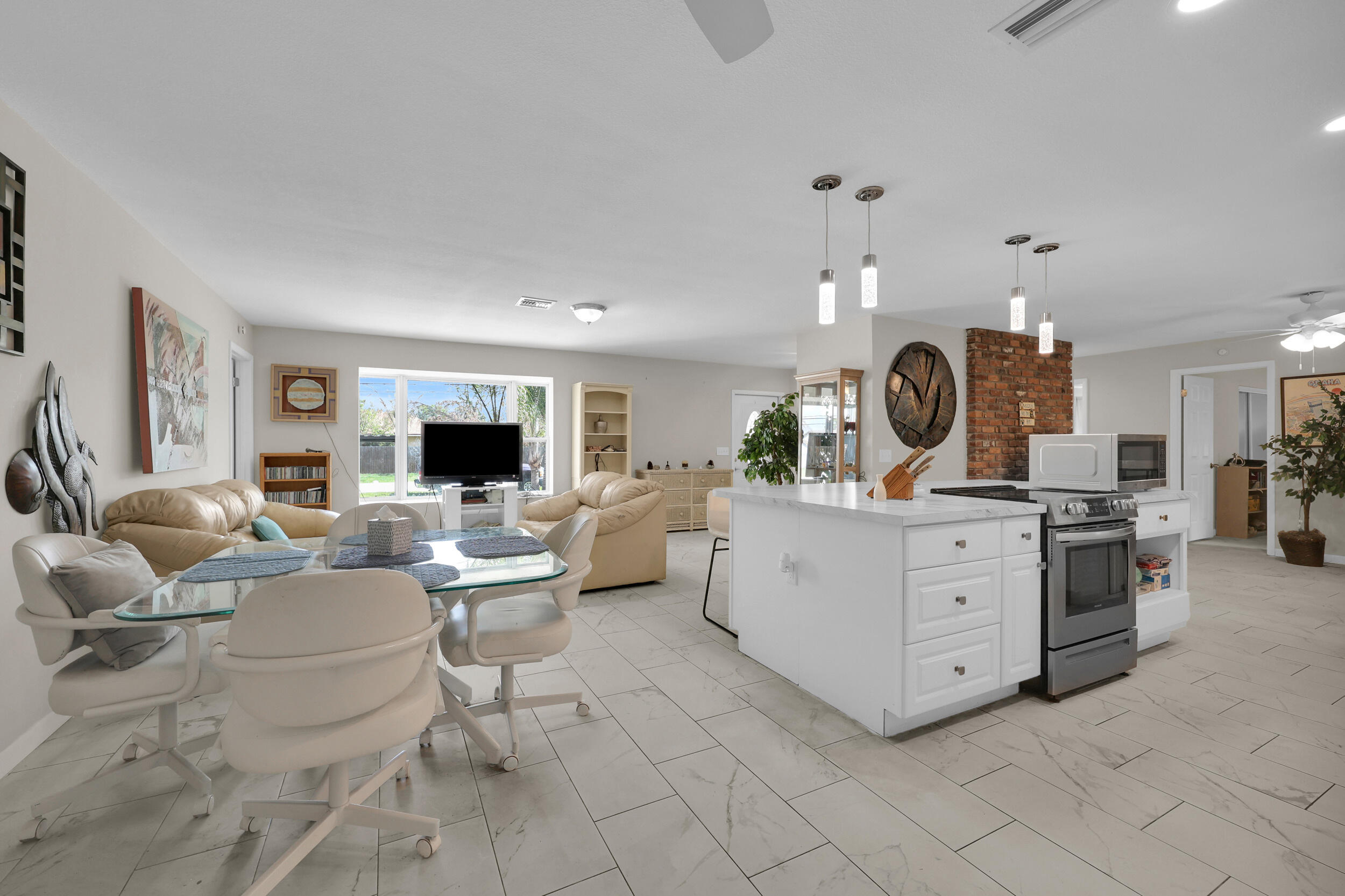PORT ST LUCIE SECTION 4 - Residential