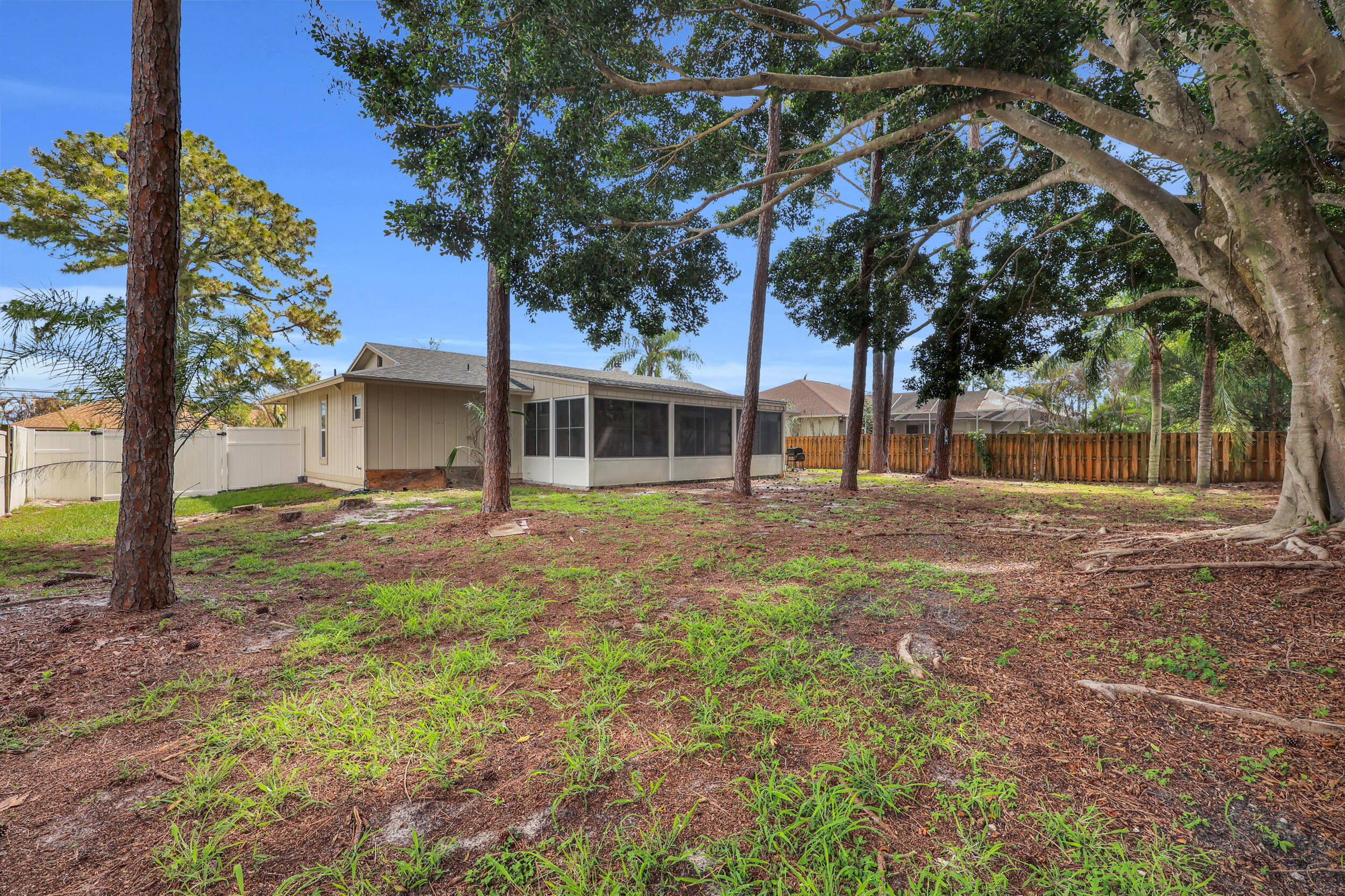 PORT ST LUCIE SECTION 4 - Residential