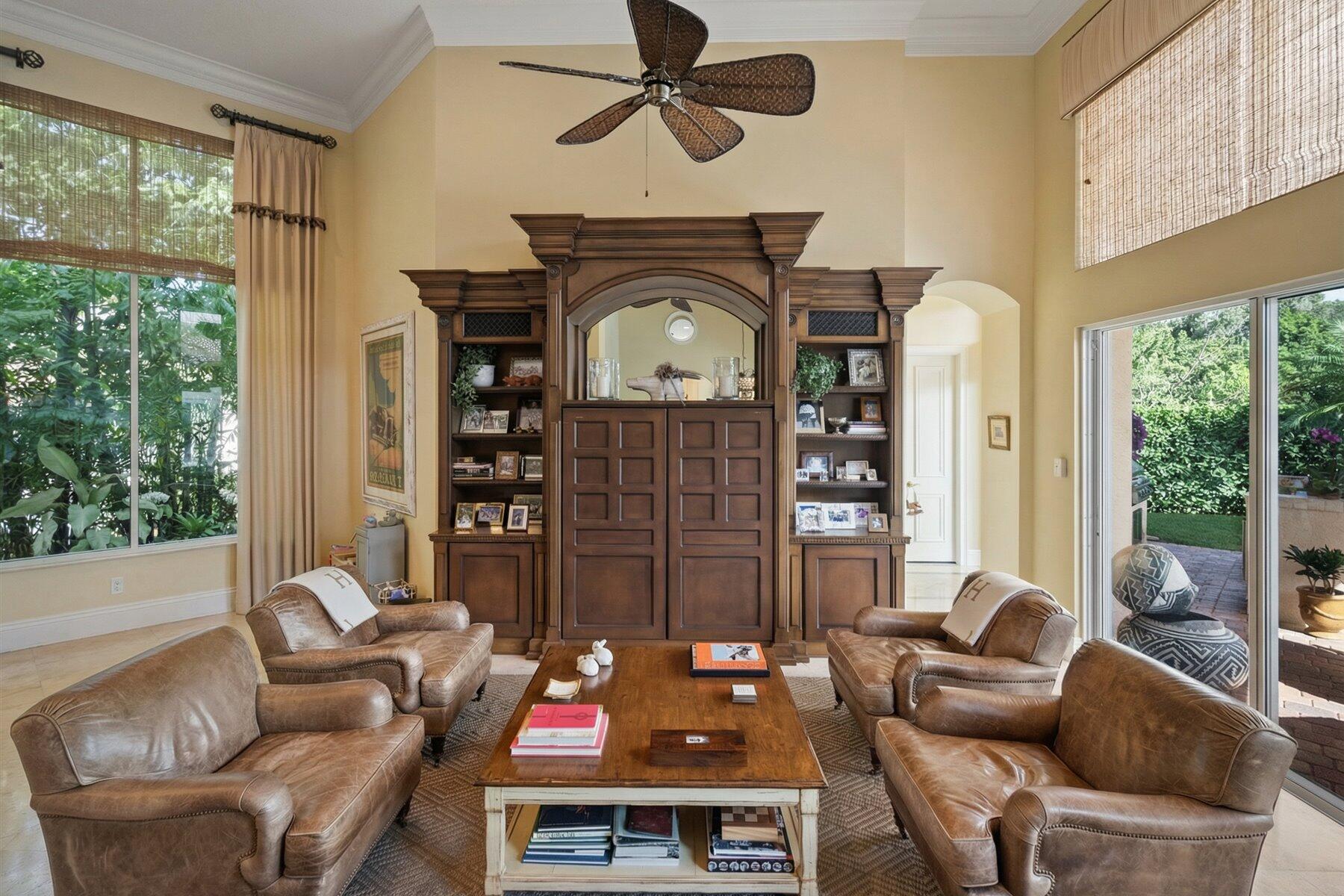 EQUESTRIAN CLUB ESTATES 1 - Residential