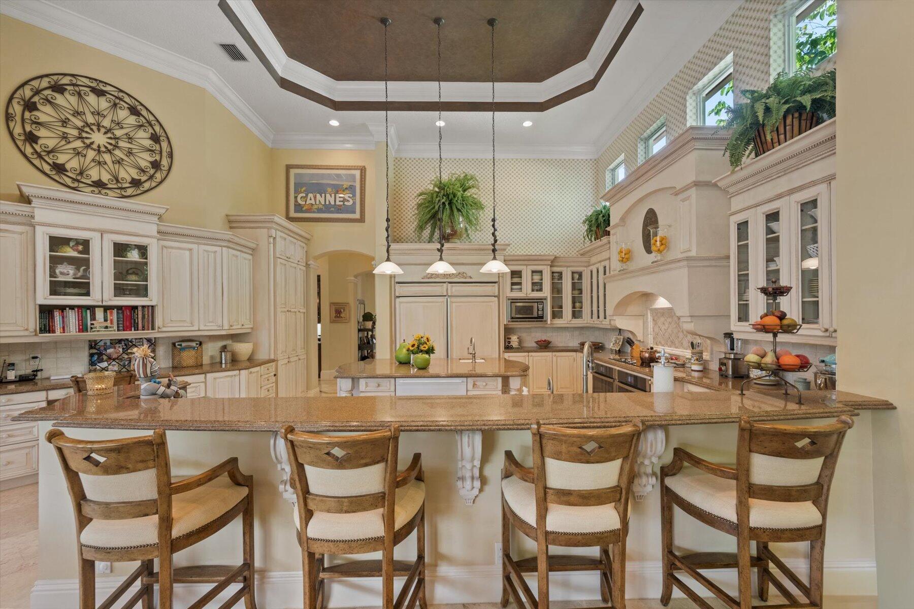 EQUESTRIAN CLUB ESTATES 1 - Residential