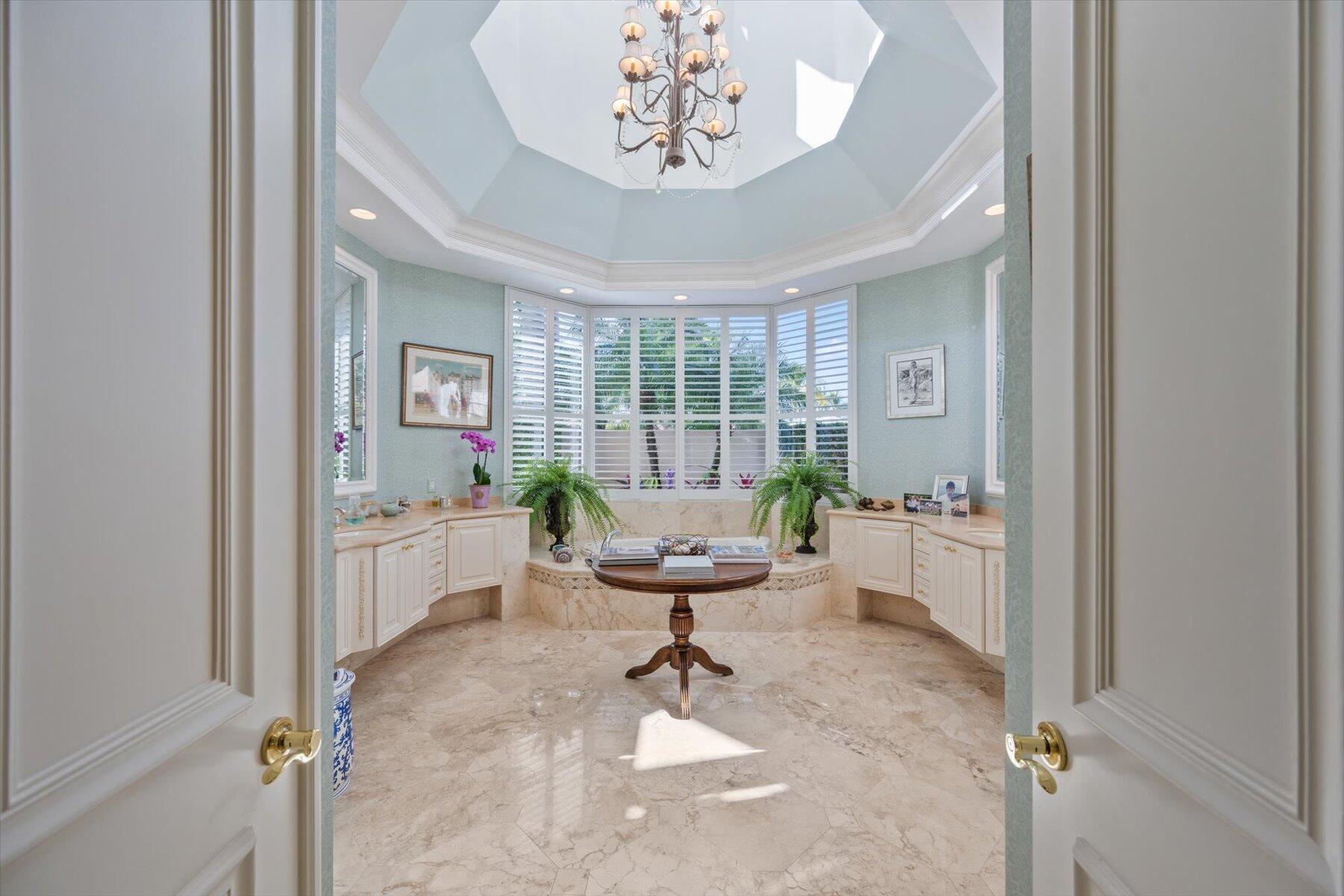 EQUESTRIAN CLUB ESTATES 1 - Residential