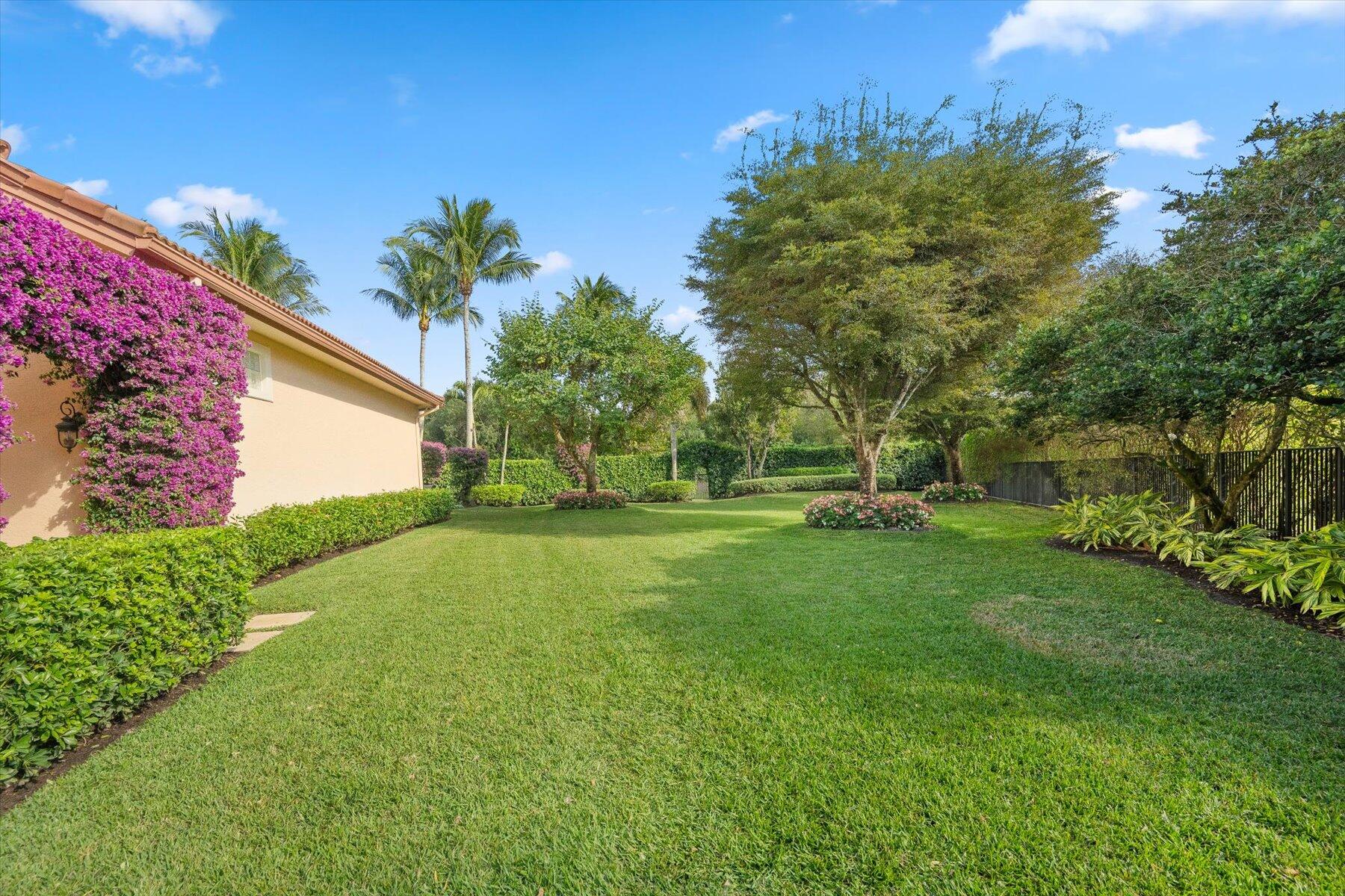 EQUESTRIAN CLUB ESTATES 1 - Residential