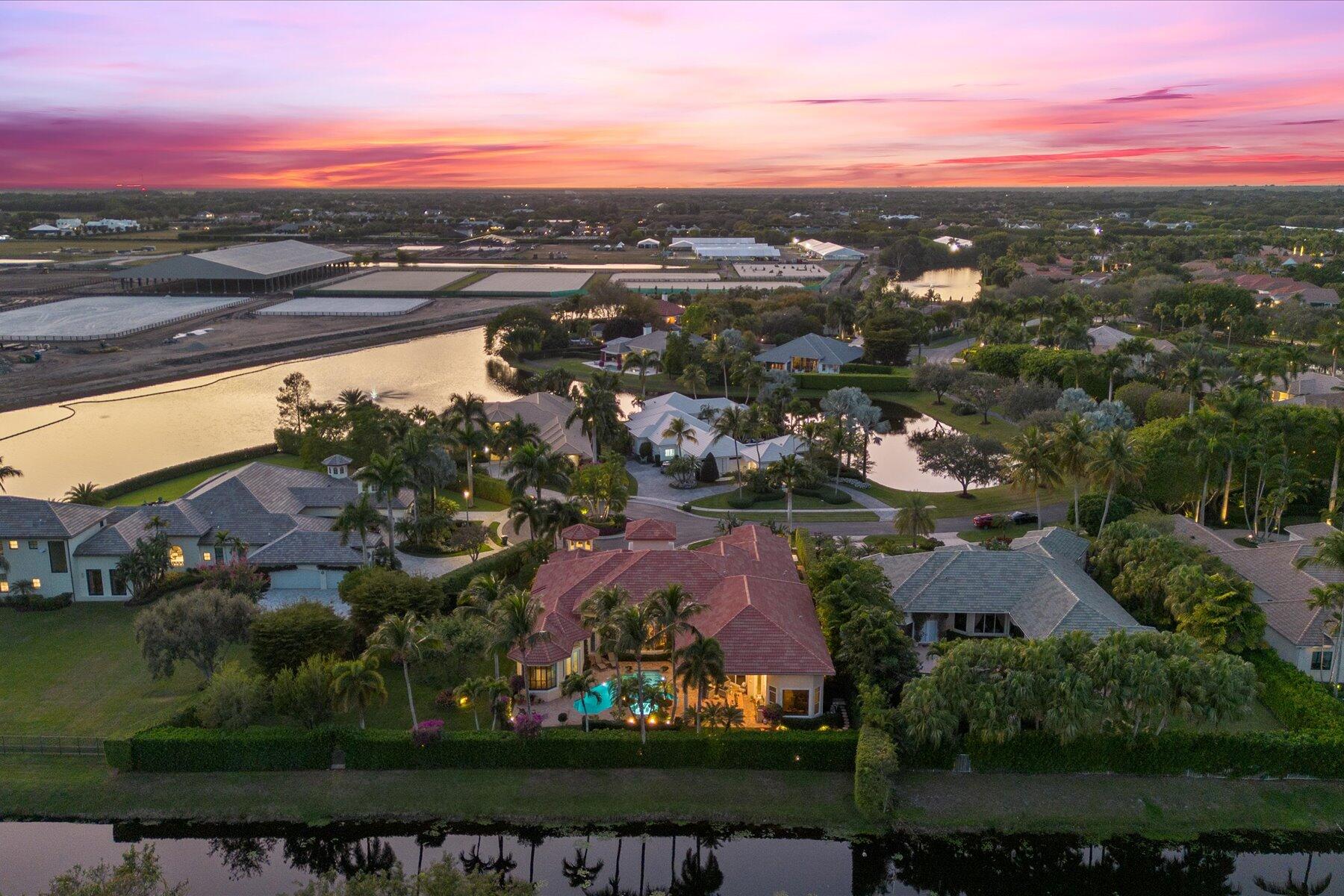 EQUESTRIAN CLUB ESTATES 1 - Residential