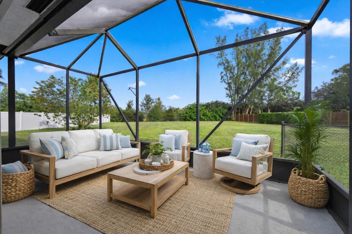 SARATOGA AT ROYAL PALM 1 - Residential