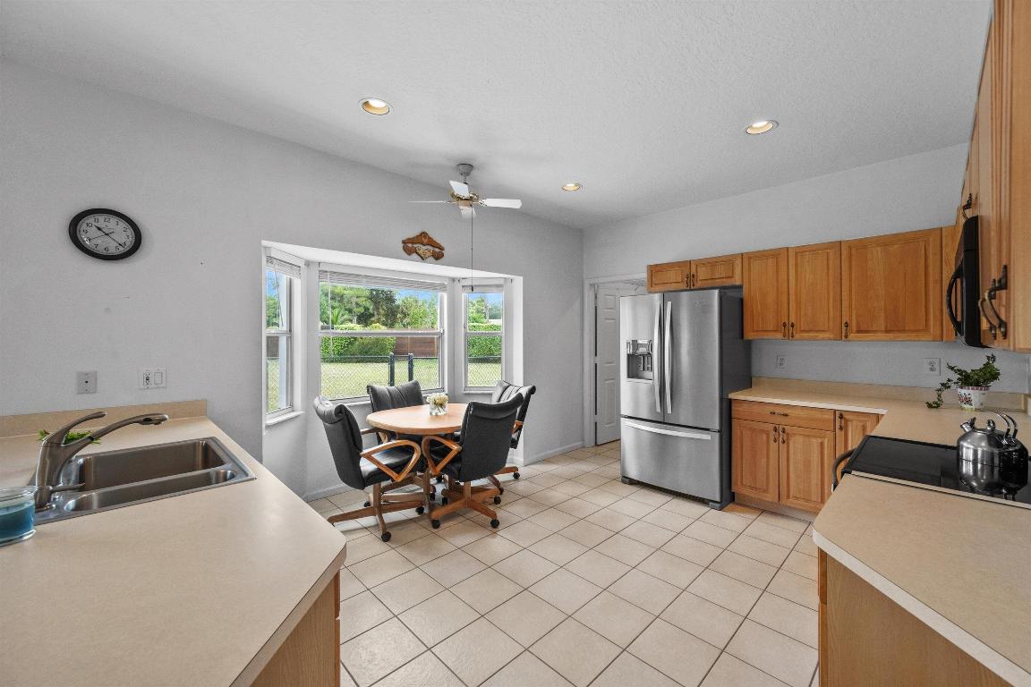 SARATOGA AT ROYAL PALM 1 - Residential