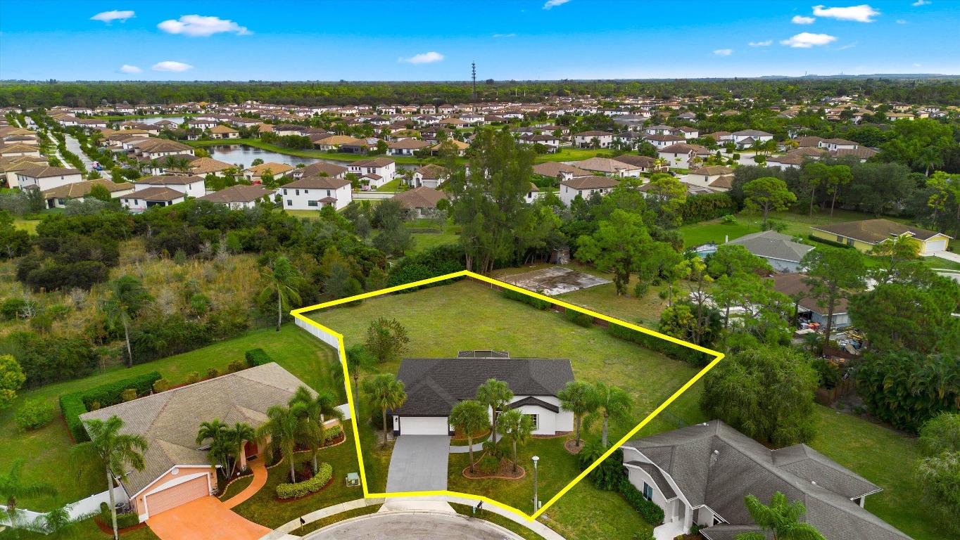 SARATOGA AT ROYAL PALM 1 - Residential