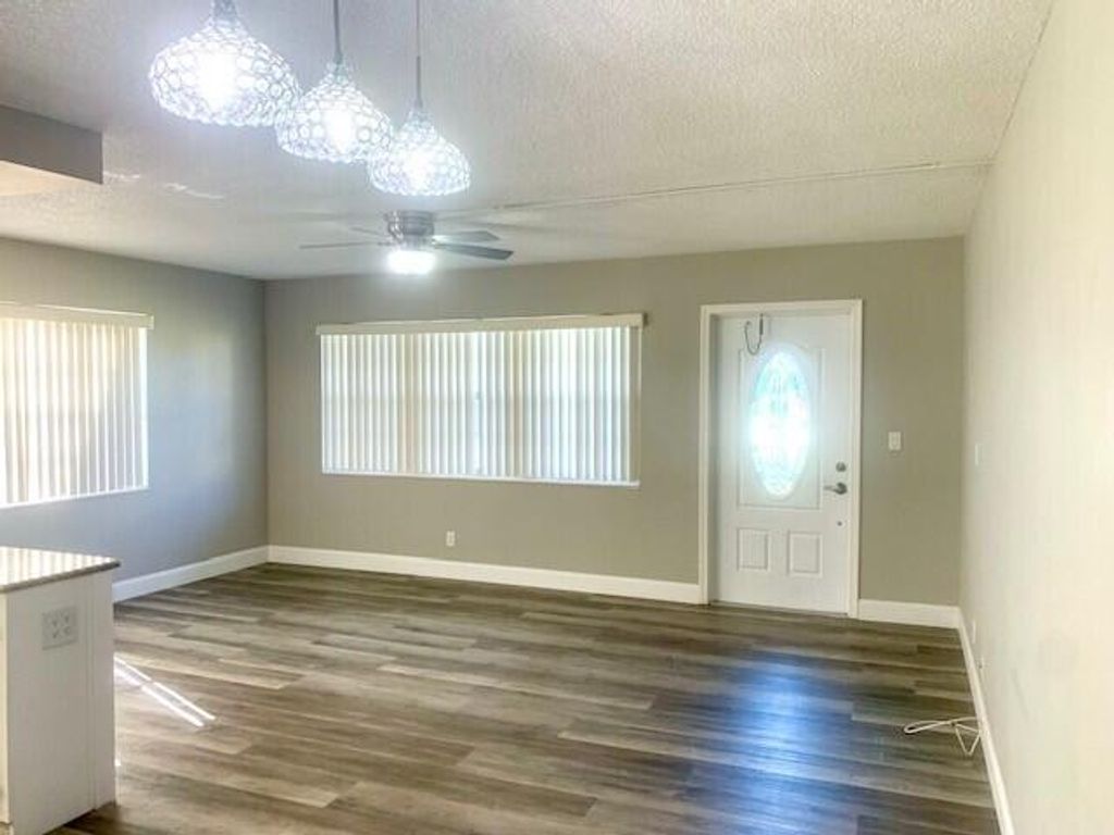 Photo of 109 Andover E, West Palm Beach, FL 33417 (MLS # R10971150)