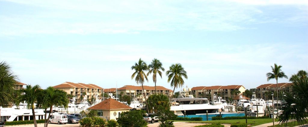 Photo of 901 Seafarer Circle #201, Jupiter, FL 33477 (MLS # R11062378)