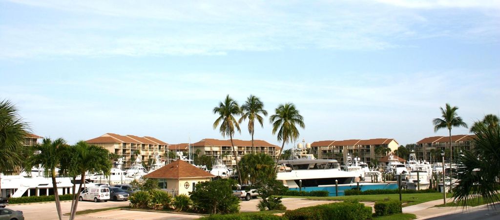 Photo of 901 Seafarer Circle #201, Jupiter, FL 33477 (MLS # R11062378)