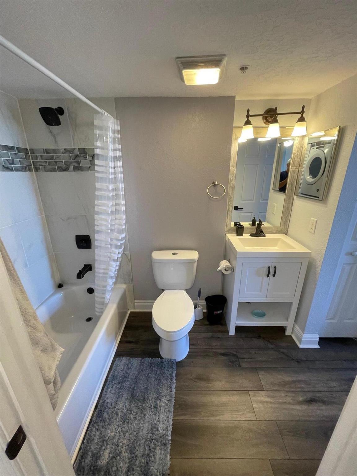 Flagler Pointe - Residential Lease