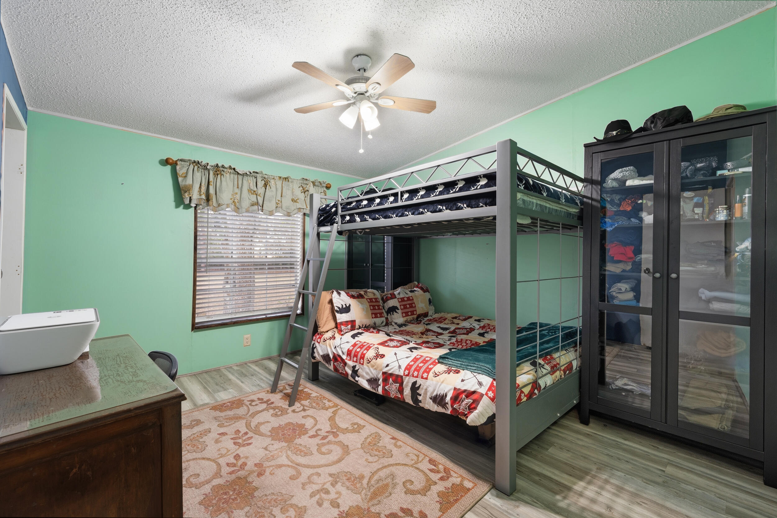 INDIAN MOUND TRAILS - Residential