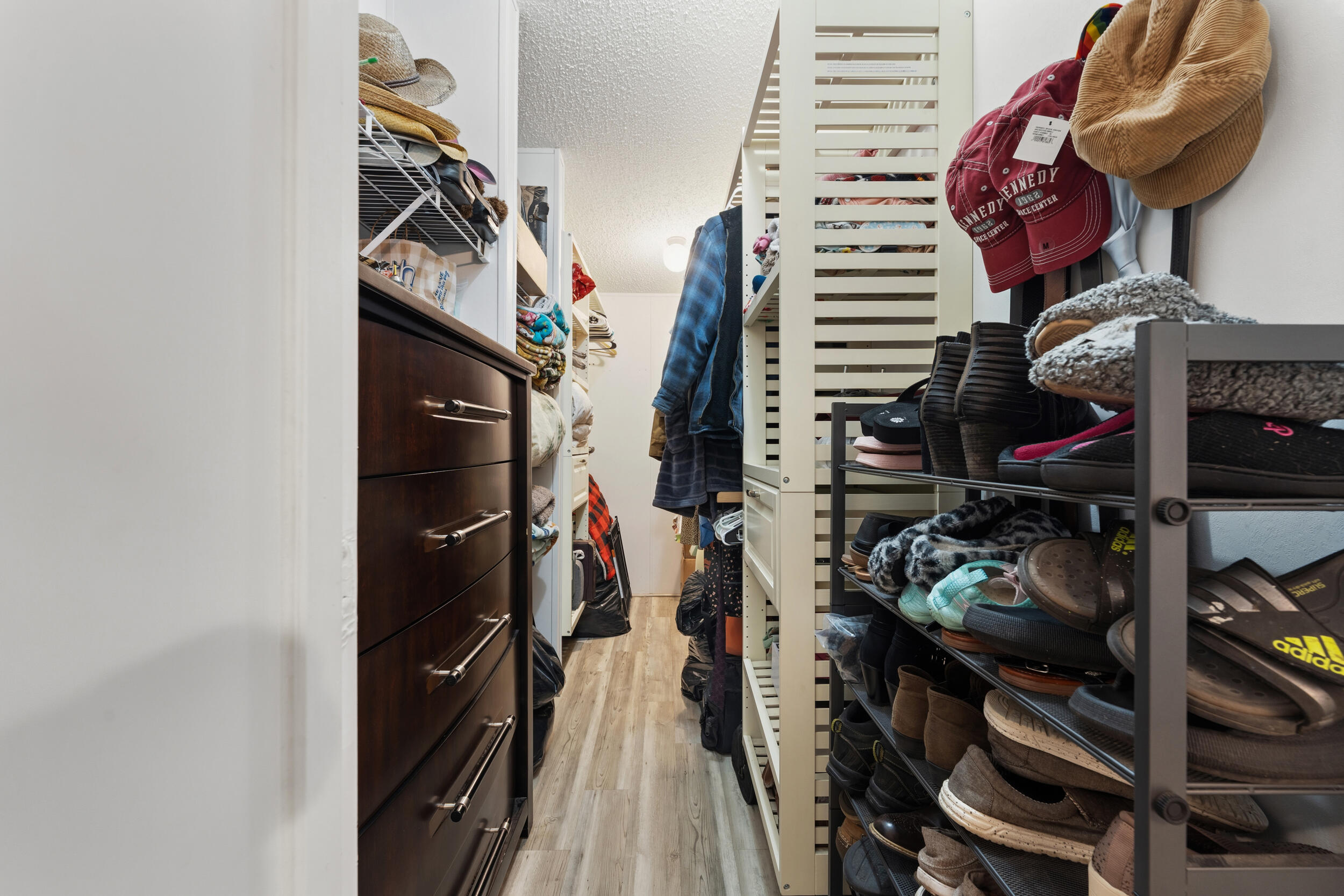 INDIAN MOUND TRAILS - Residential