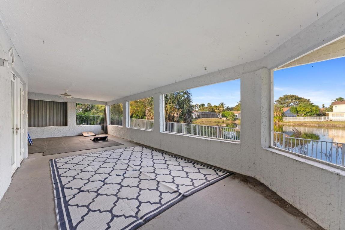 VILLAGES OF HILLSBORO SEC 1 - Residential