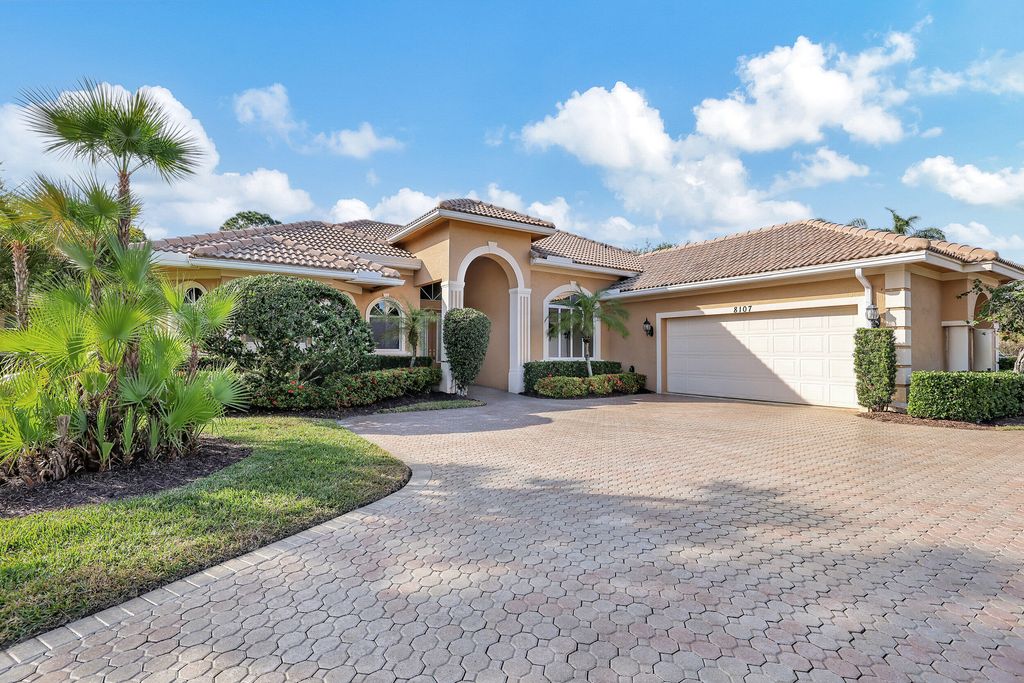 Photo of 8107 Links Way, Port Saint Lucie, FL 34986 (MLS # R10948741)