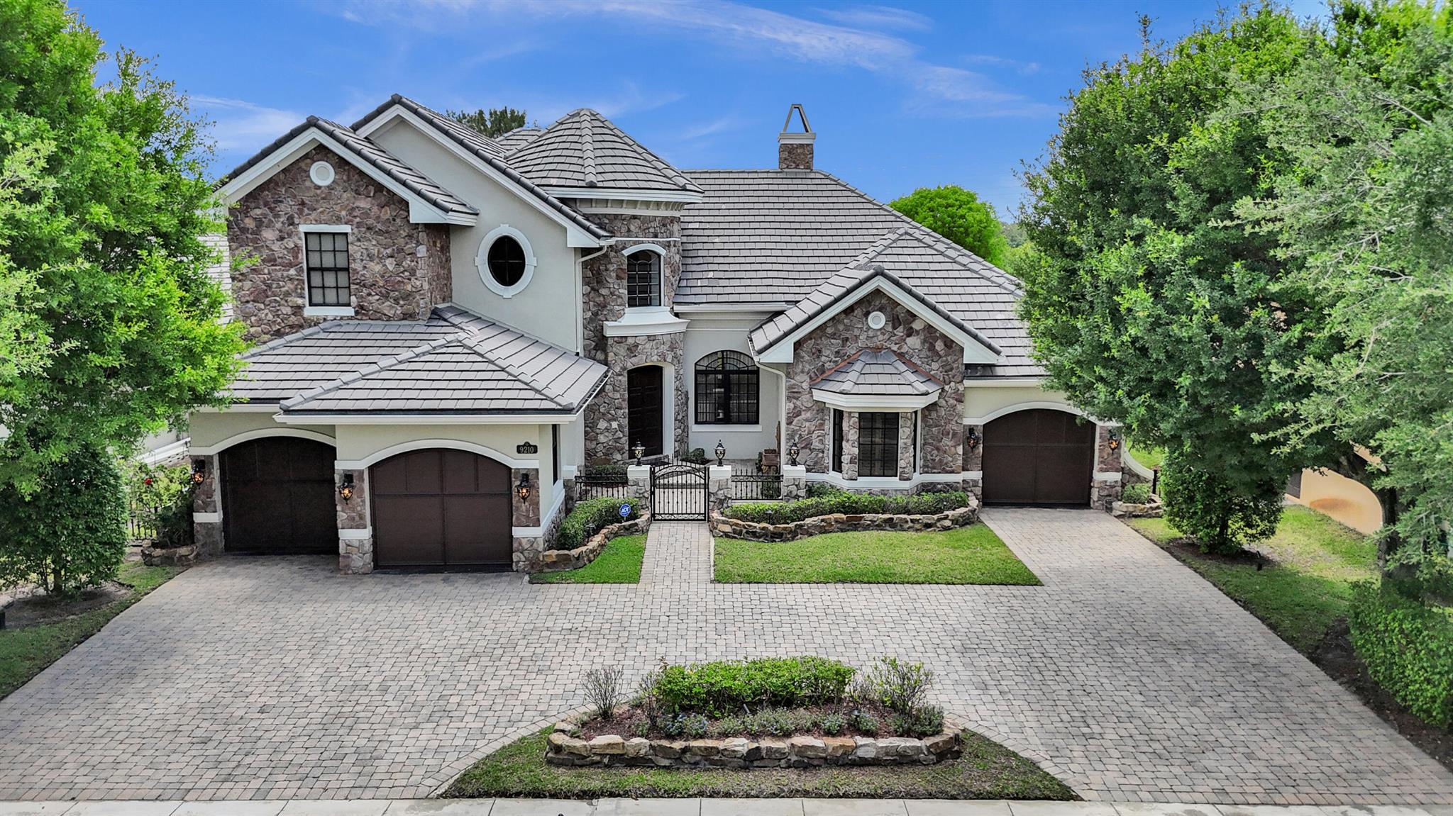 9210 Equus Circle