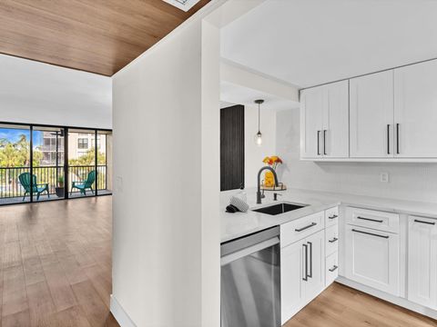 21 Royal Palm Way 303 Boca Raton FL 33432