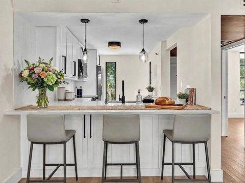 21 Royal Palm Way 303 Boca Raton FL 33432