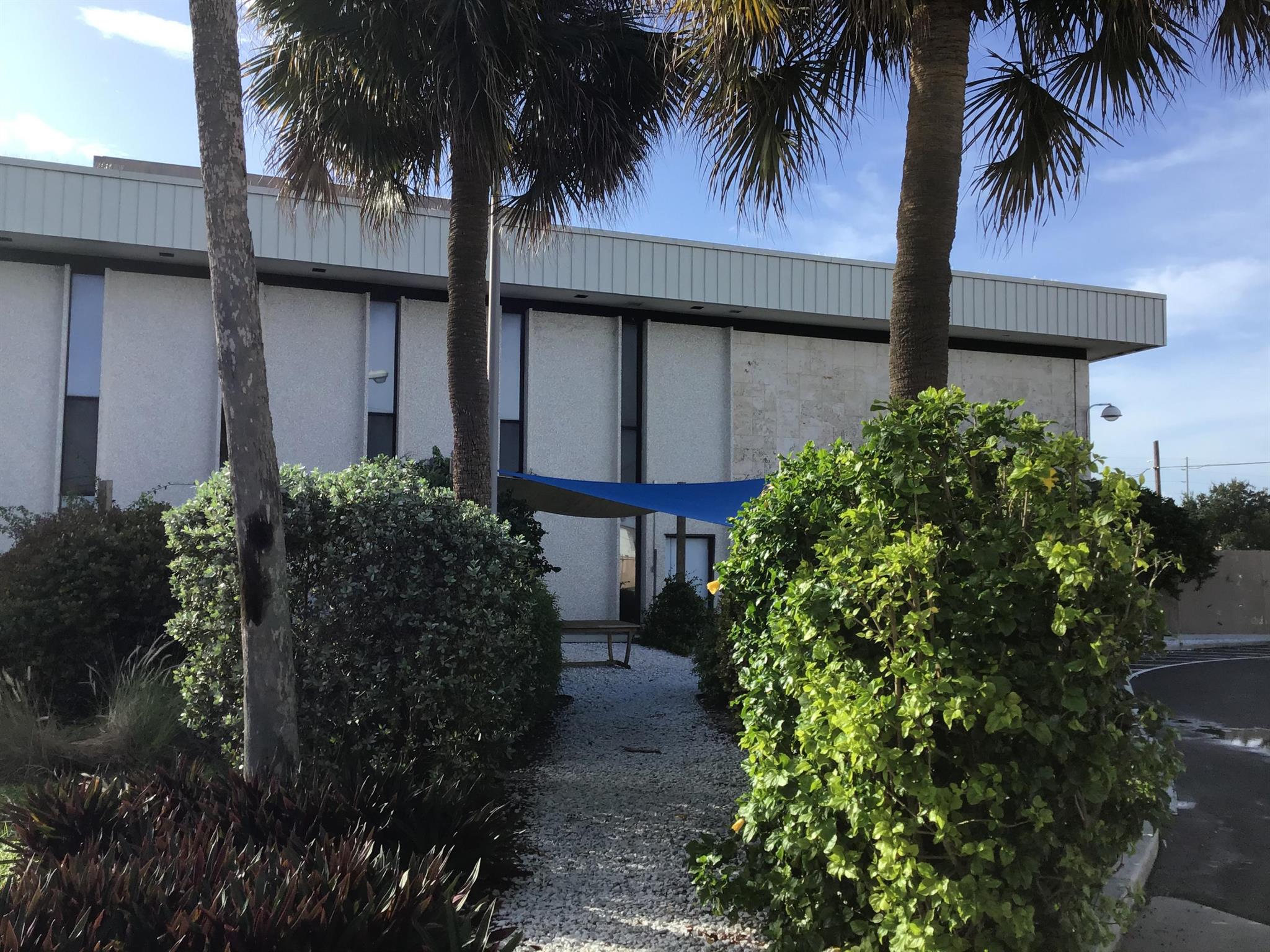 CARLTON'S ADDITION TO FOR - Commercial Sale