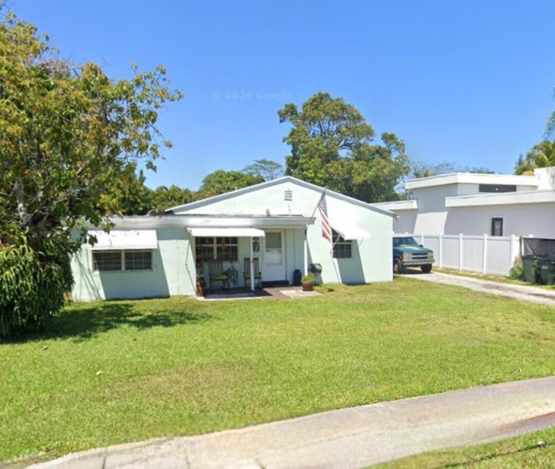Live Where You Love! This property is just minutes (1.5 Miles) from Downtown Delray & fantastic beaches! Fine Dining and Nightlife, plus all that South Florida has to offer. Home sits atop a Huge Lot among multi-million dollar properties! Survey available.