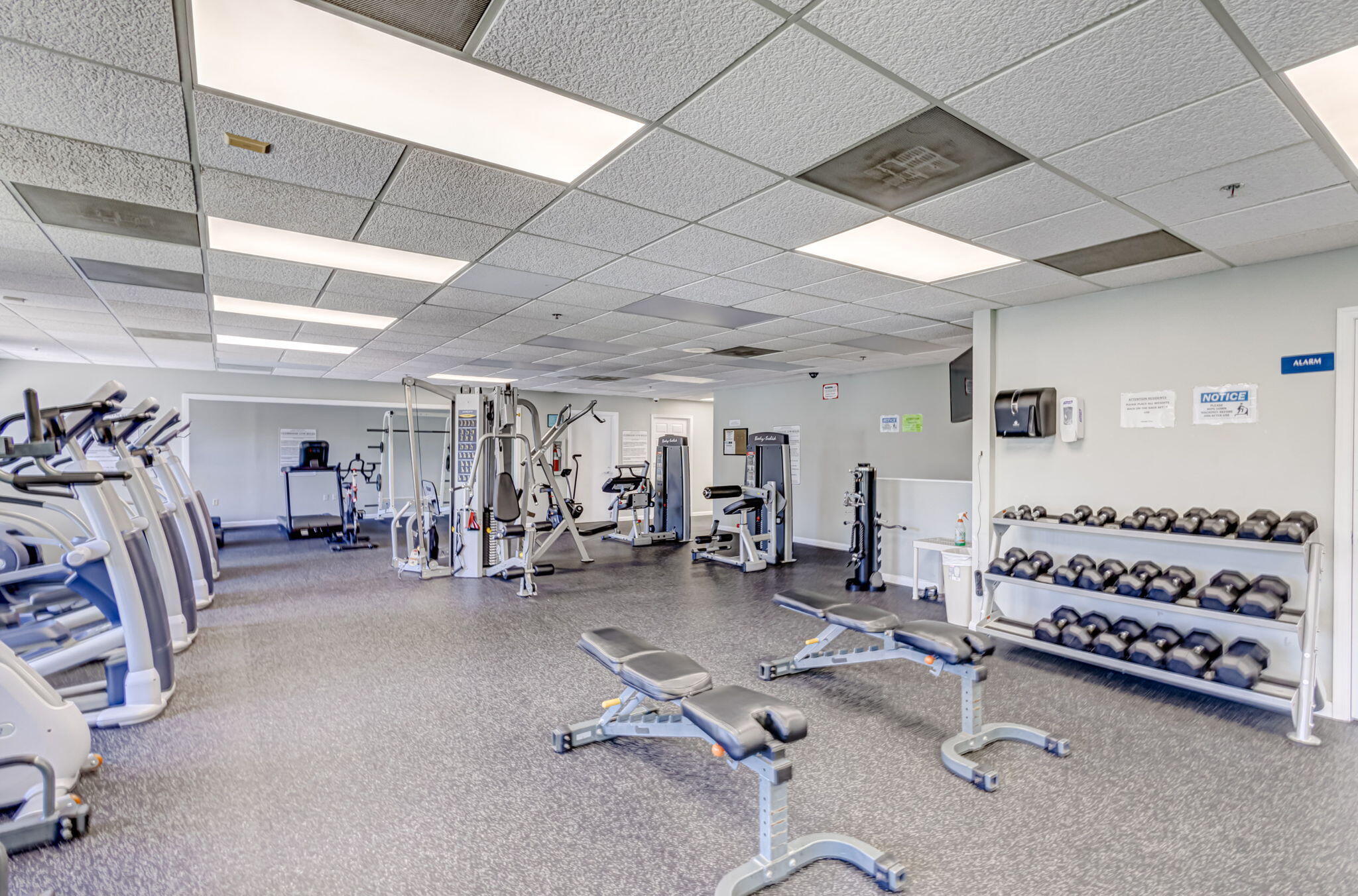 WELLINGTONS EDGE PAR 76 PH 1 - Residential Lease