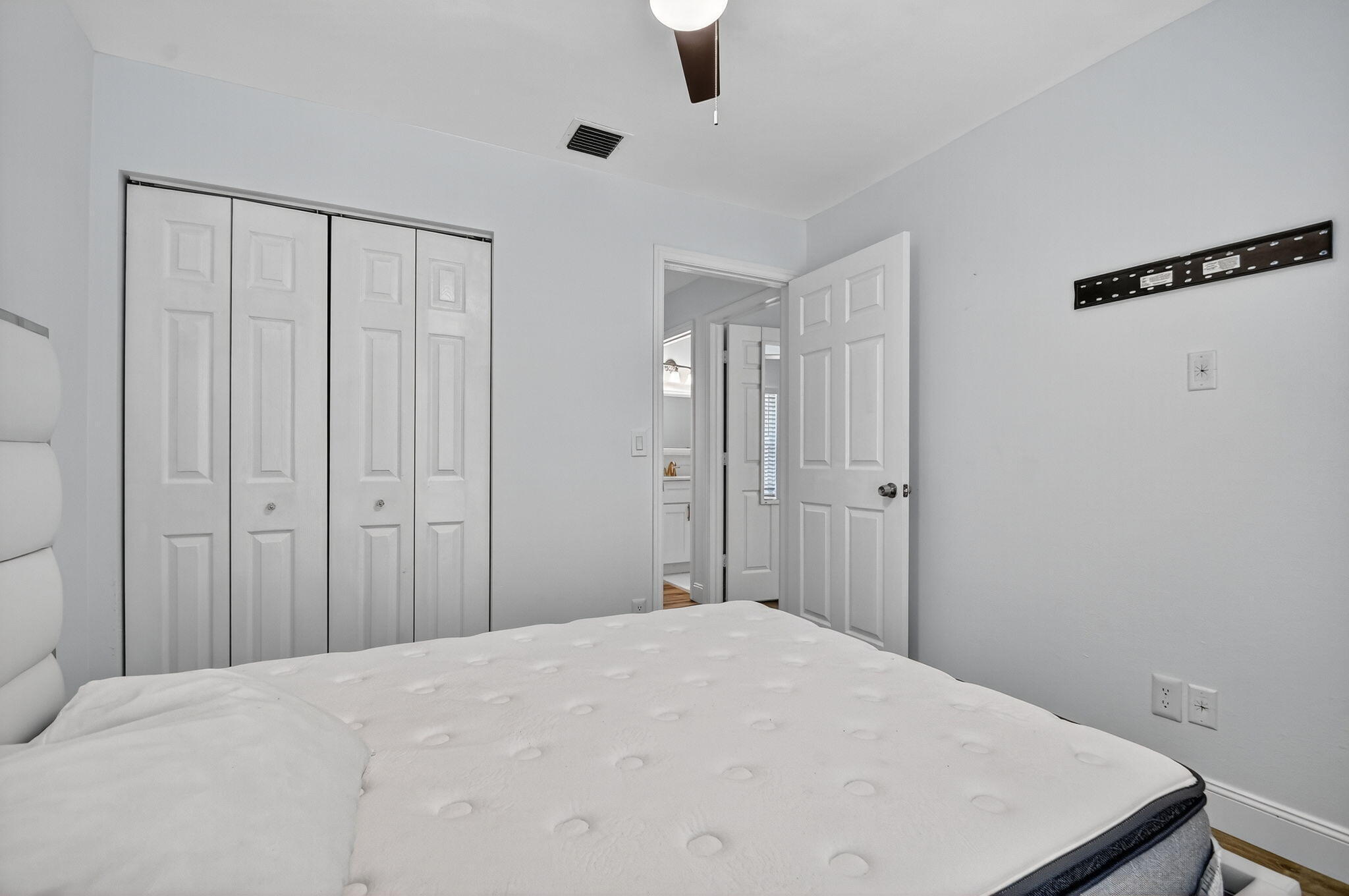 WELLINGTONS EDGE PAR 76 PH 1 - Residential Lease