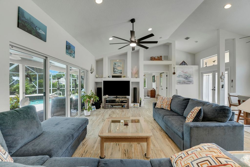 Photo of 1590 SW Underwood Avenue, Port Saint Lucie, FL 34953 (MLS # B26032117)