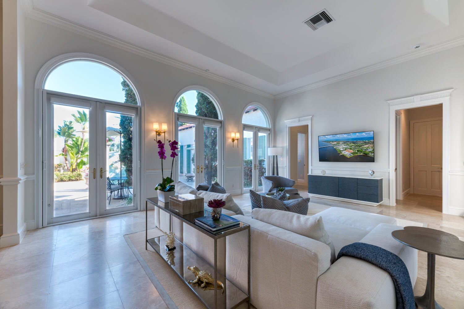 IBIS ISLE - Residential Lease